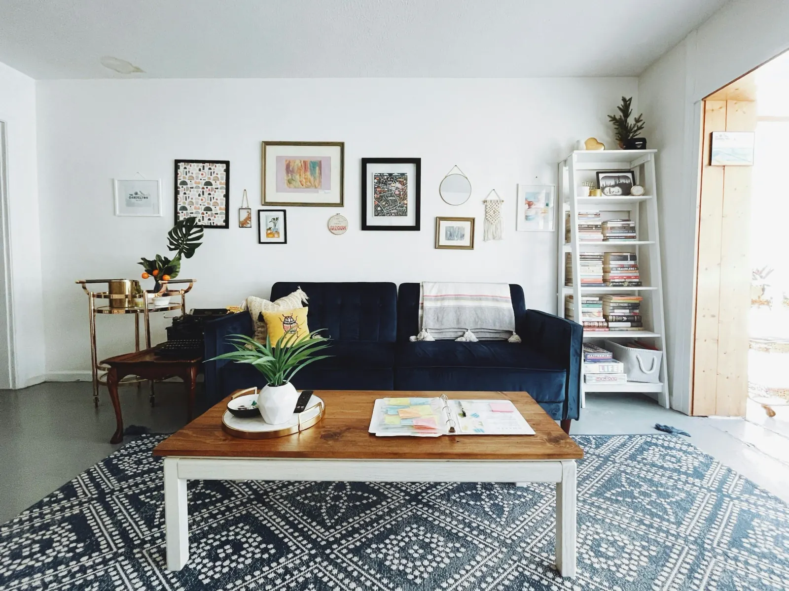 Short-Term Rental Hosting Services in Pinellas County, Florida